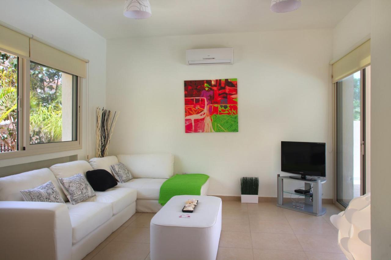 Villa Michelle 8 Protaras Exterior foto